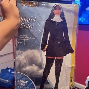 Nun costume plus size